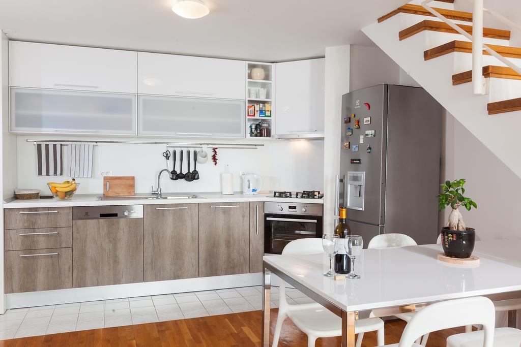 New Gallery Apartment With Beautiful View Baška Voda Kültér fotó