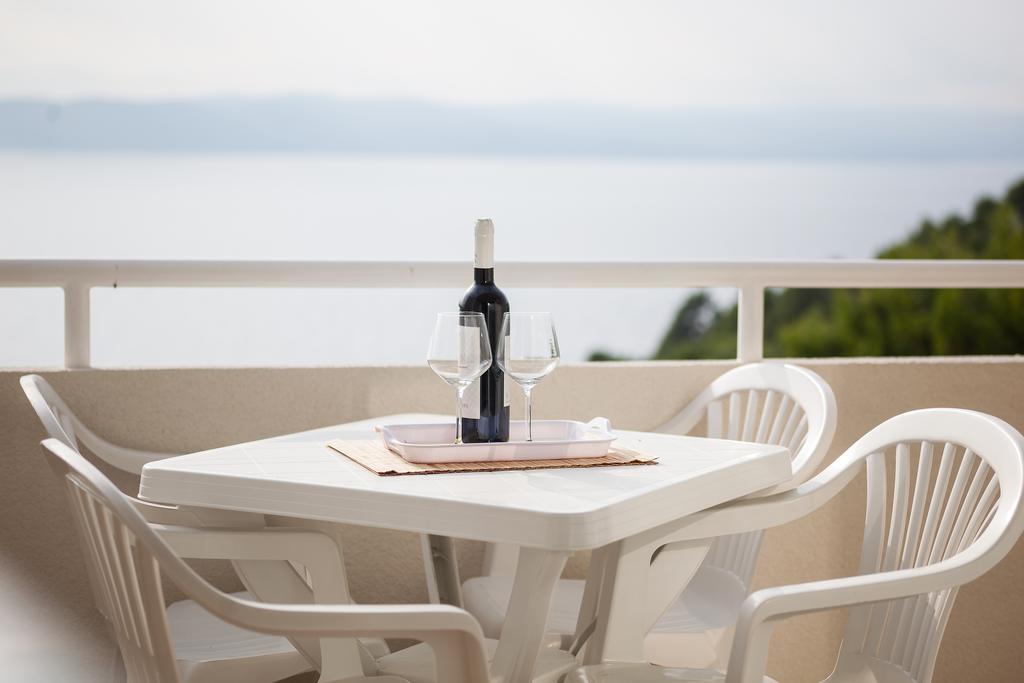 New Gallery Apartment With Beautiful View Baška Voda Kültér fotó