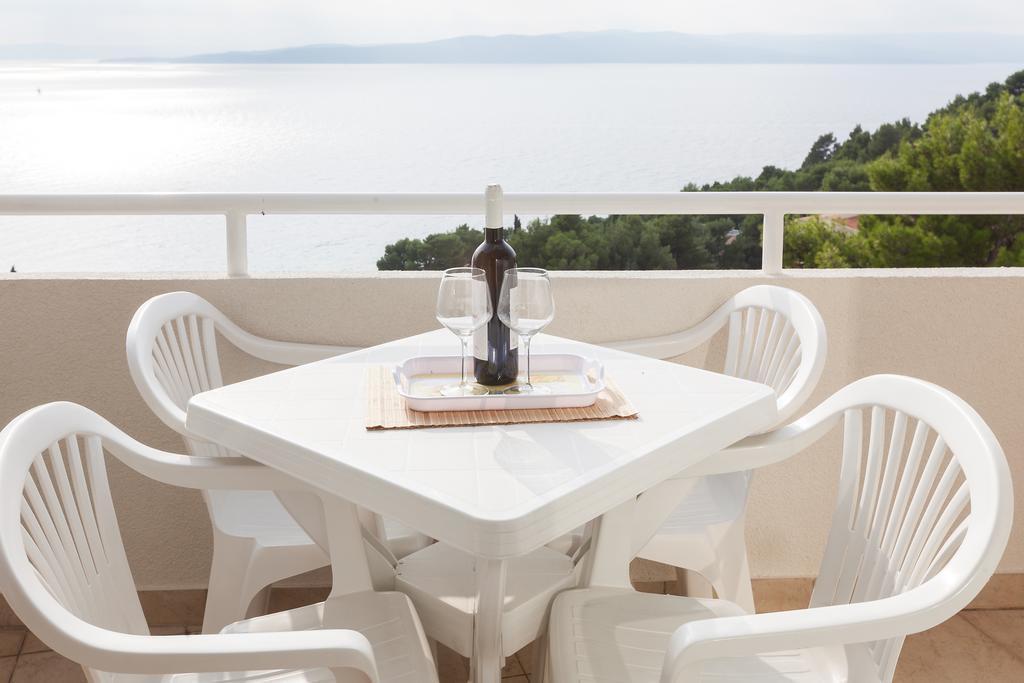 New Gallery Apartment With Beautiful View Baška Voda Kültér fotó